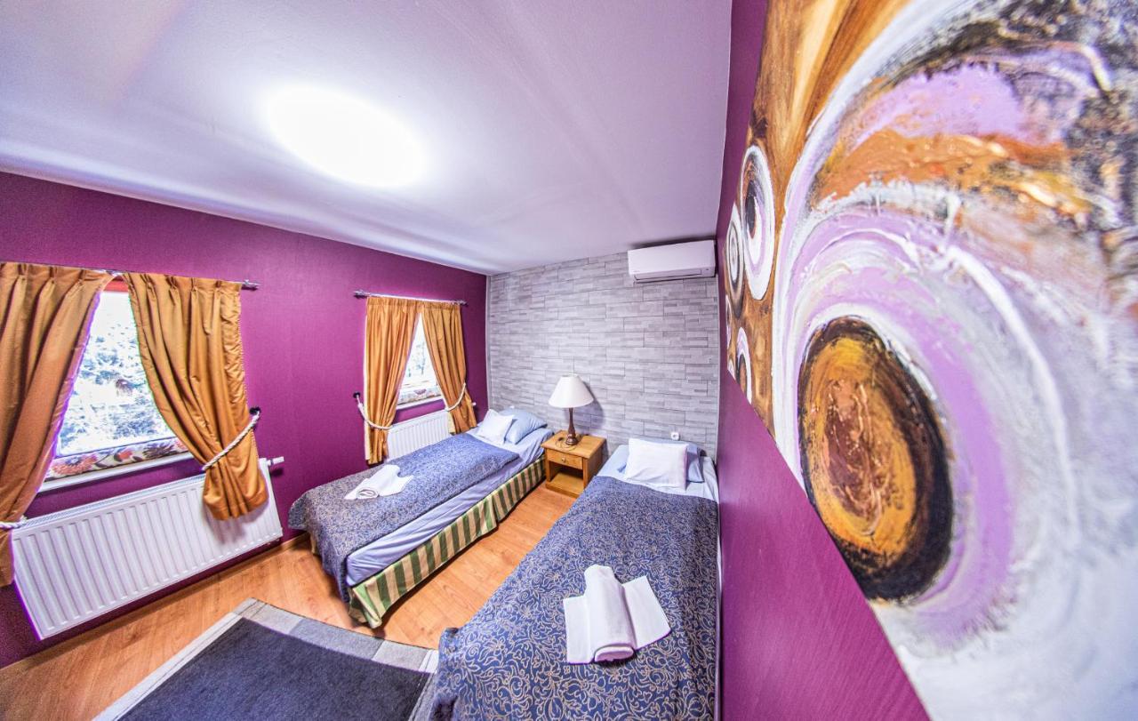 Borhotel Sziluett Farkasmály Gyöngyös Esterno foto