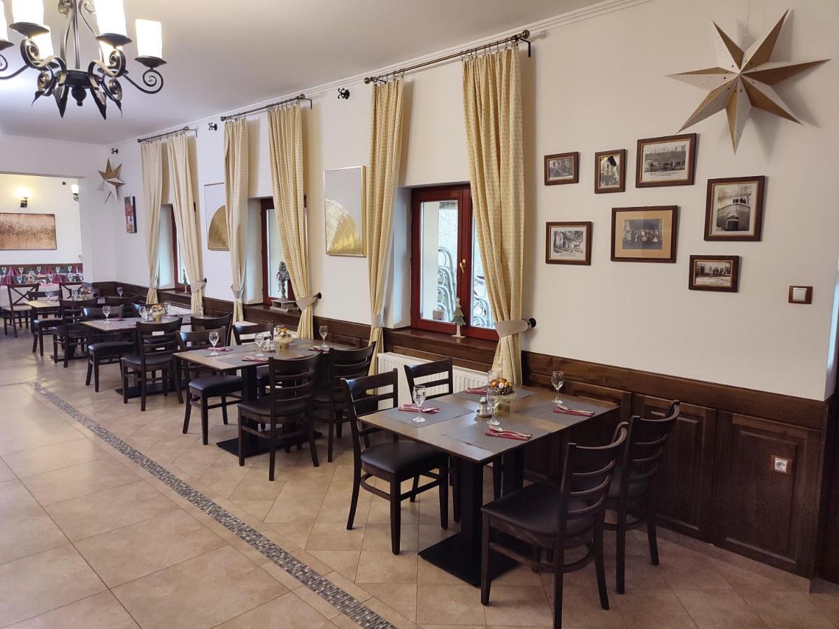 Borhotel Sziluett Farkasmály Gyöngyös Esterno foto