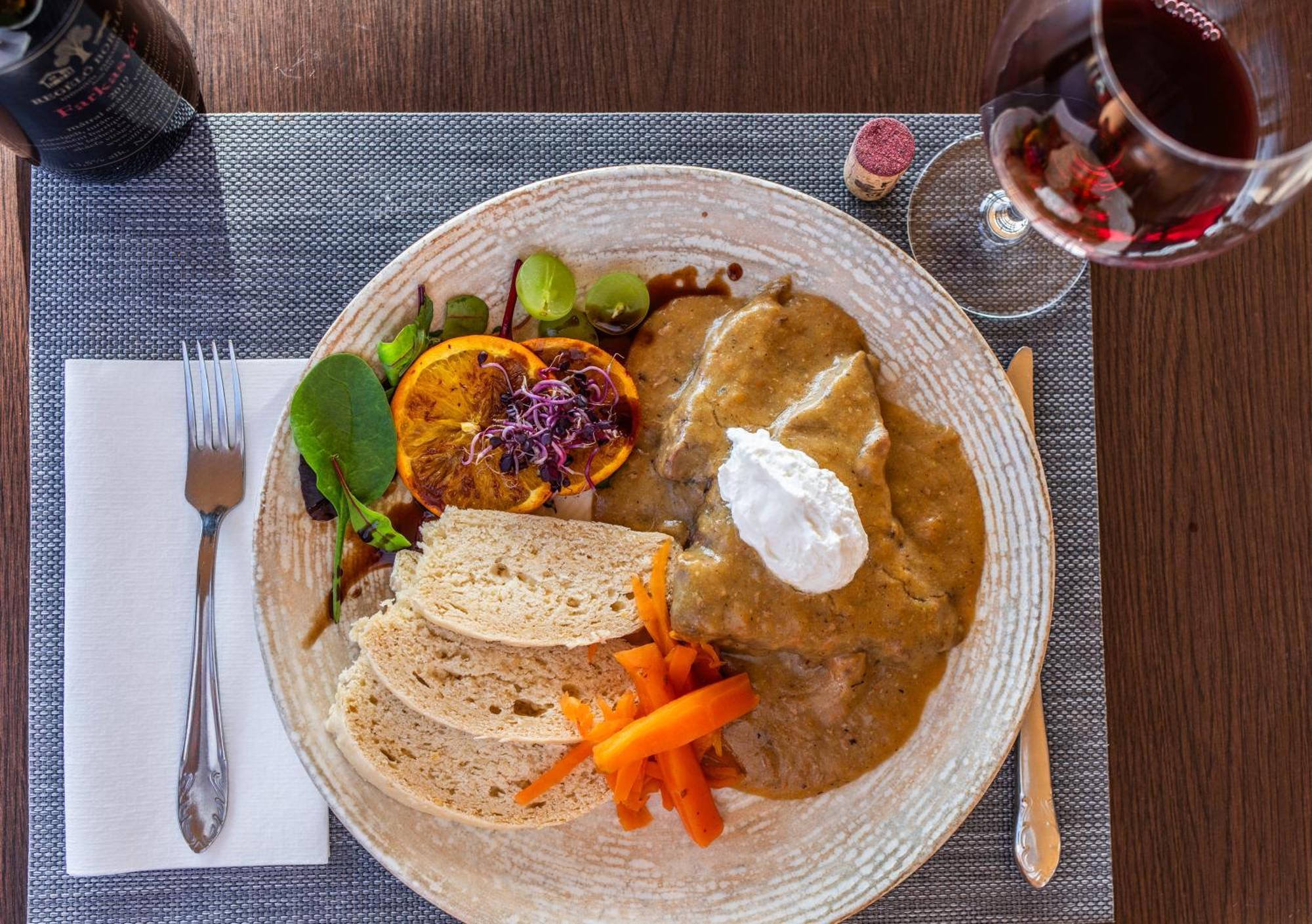 Borhotel Sziluett Farkasmály Gyöngyös Esterno foto