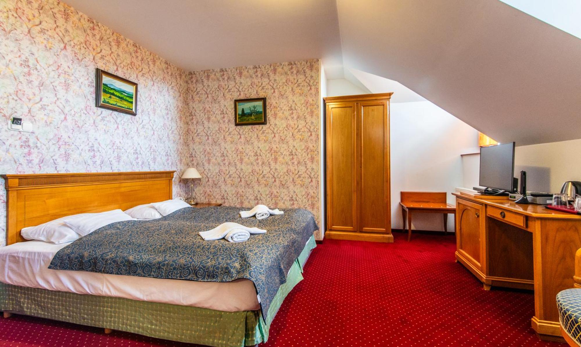 Borhotel Sziluett Farkasmály Gyöngyös Esterno foto