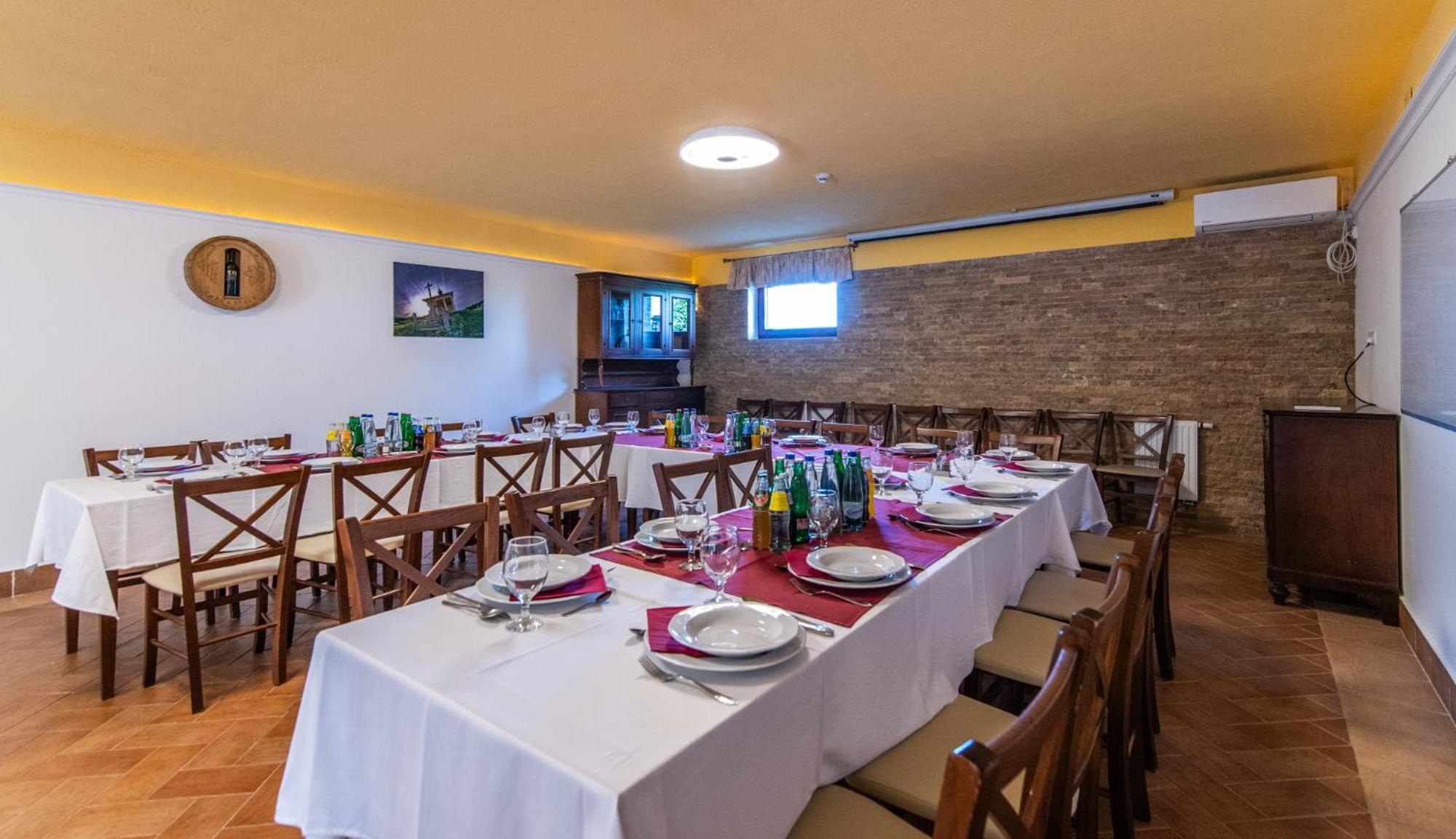 Borhotel Sziluett Farkasmály Gyöngyös Esterno foto