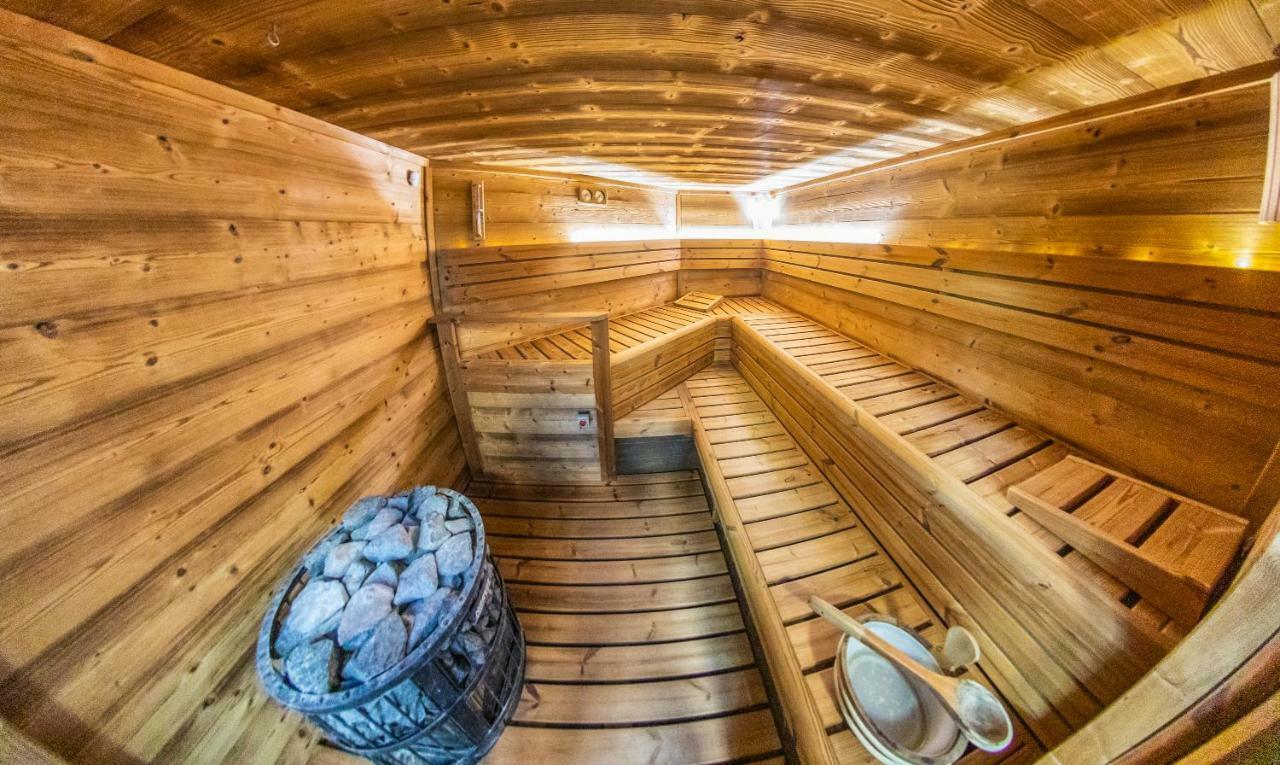 Borhotel Sziluett Farkasmály Gyöngyös Esterno foto