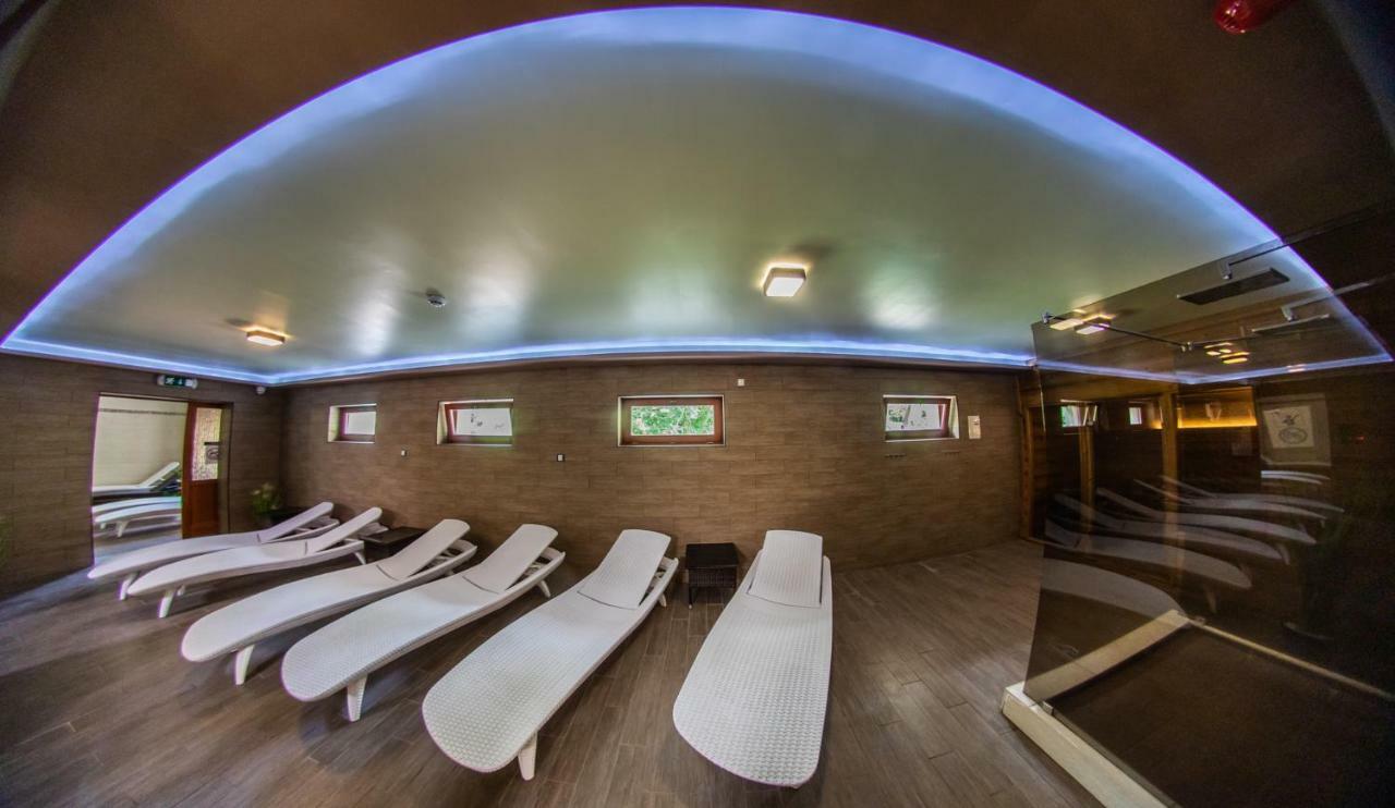 Borhotel Sziluett Farkasmály Gyöngyös Esterno foto